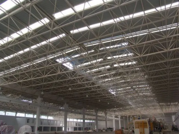 六安网架工程施工中需要注意哪些事项?