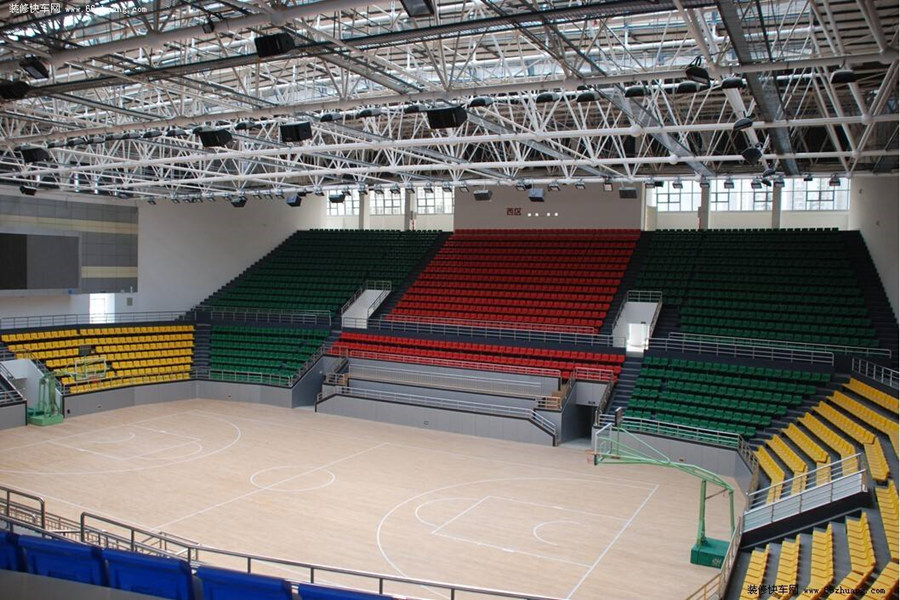 六安羽毛球场网架工程